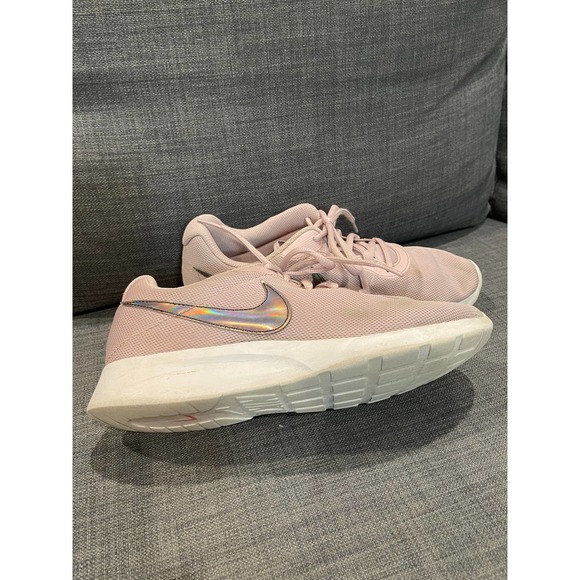 Women’s Nike Tanjun Plumb Chalk size 10 - Picture 1 of 6